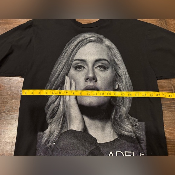Adele Live 2016 Concert T-Shirt - Picture 4 of 5